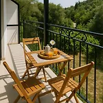 イン Corfu's Hidden Gem - Serene Quad