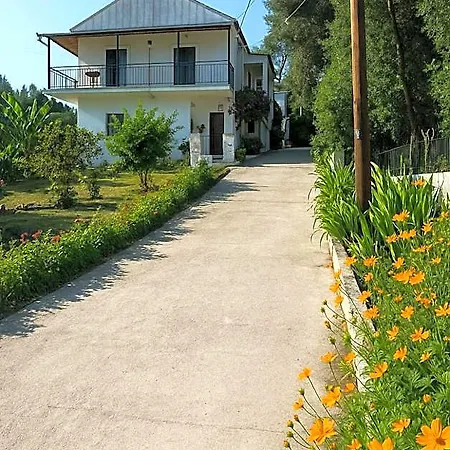 אורחן Corfu's Hidden Gem - Serene Quad